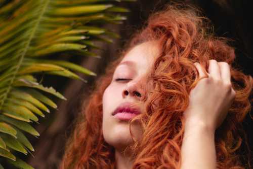 Неприємний запах волосся і шкіри голови: причини і як позбутися
