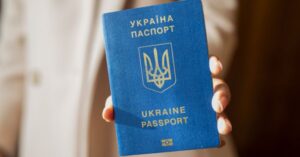 Поновлення закордонного паспорта України в ЄС