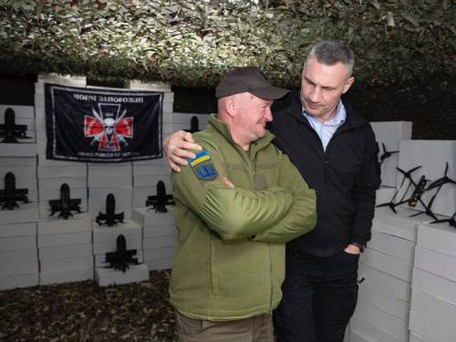 Київ спрямовує додаткові 800 млн грн на допомогу оборонцям України, повідомляє Кличко.