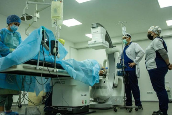 Луганські шпиталі: студенти без належної практики надають меддопомогу — ЦНС