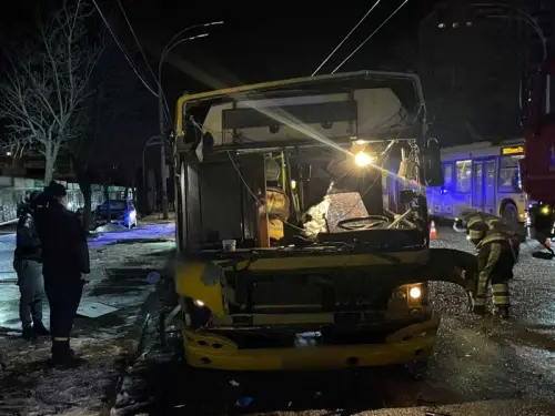 Київ: Автобус вибухнув під час руху. Причини?