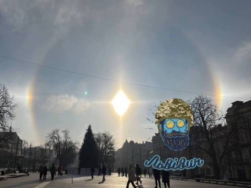 Рідкісна небесна подія у Львові на Різдво. Знято на відео.