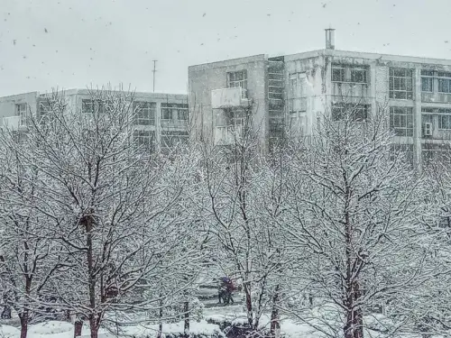 Крижані -25°C знову насуваються на Україну. Огляд погоди на вікенд та перші…