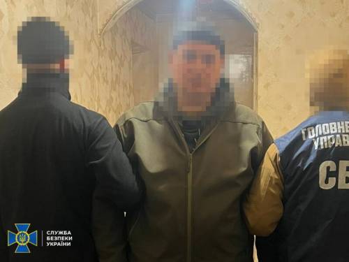 Заарештовано подвійного агента, підозрюваного у наведенні ударів на теплоелектроцентралі Києва.