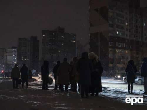 Російський нічний удар. Близько 6 тисяч будівель у Києві знов залишилися без&hellip;