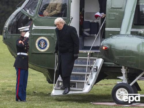 Коло знайомих повідомило WSJ про прискорене старіння Трампа. Його реакція