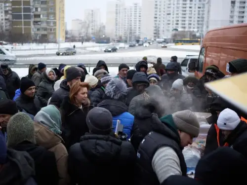 Троєщина з теплом: у міністерстві запевняють, мешканці спростовують.