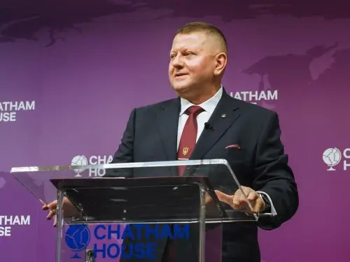 Залужний про вибухи на “Північних потоках”: Моєї руки там нема. На щастя чи на жаль.