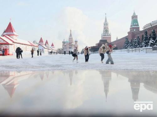 Валентинів день з “ворожими сім’ї” рисами? Росія шукає нову роль для свята.
