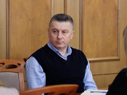 Заступник голови ОДА на Івано-Франківщині Ільчишин вказав майно, записане на маму-пенсіонерку, за нижчою вартістю – “Українські новини”