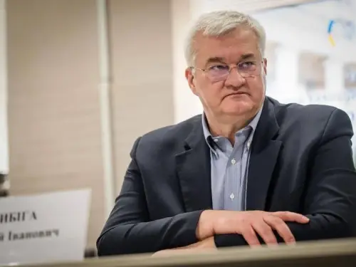 Лише Трамп здатен покласти край війні. Сибіга наполягає на швидких переговорах.