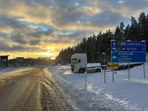 Естонія частково призупинила перетин кордону з Росією.