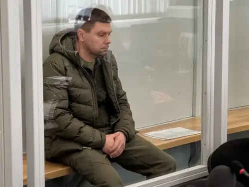 Очільника тилу авіації ЗСУ взято під варту. У сім’ї посадовця медійники знайшли…