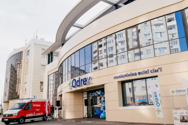 НСЗУ повторно підписала угоду зі спірною лікарнею “Одрекс”: які небезпеки для хворих