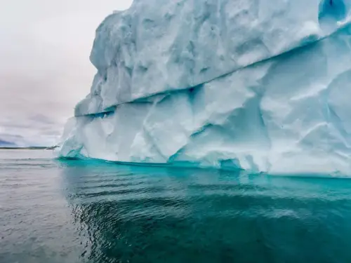 Вчені планують збудувати 80-кілометровий мур довкола “льодовика Апокаліпсису”