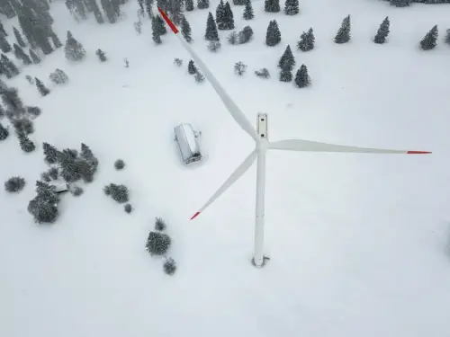 2022 рік: борговий тягар для “зеленої” енергії, зазначає Литвиненко.