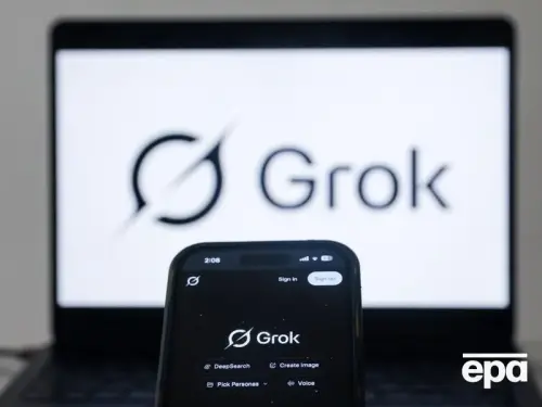 Grok-чатбот і надалі “роздягає” світлини, незважаючи на запобіжні заходи — Reuters