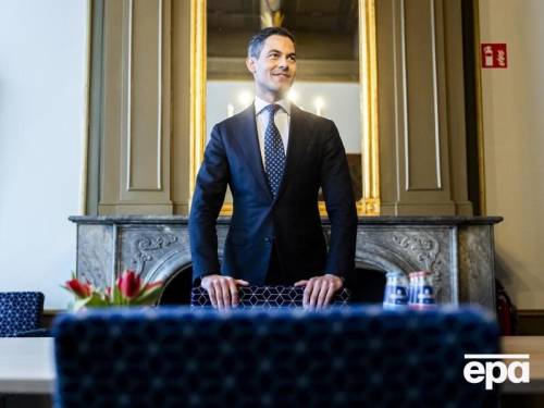 Нідерланди: вперше прем’єр – відкритий гей, наймолодший в історії.