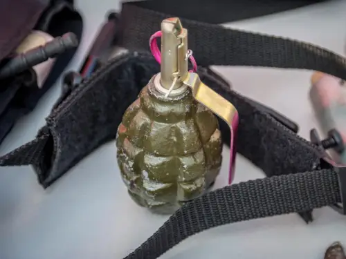 Загроза вибуху в мертвецькій. У тілі загиблого українського воїна, повернутого Росією, виявили бойову гранату.