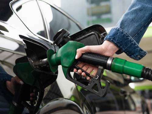 В Україні ростуть ціни на пальне. У парламенті пояснили, які дії вживає держава у відповідь на це.