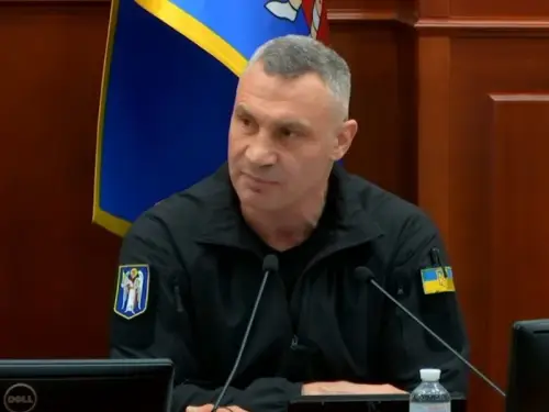 Київ готується до прийдешньої зими одразу після завершення опалювального періоду. Кличко скликав засідання Київради.