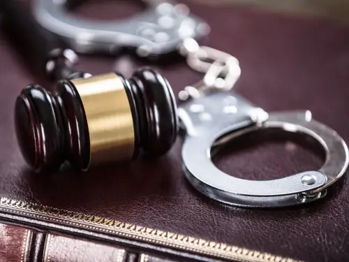 Киянин “придбав” дитину онлайн за 100 доларів для зґвалтування та ділився фотографіями…