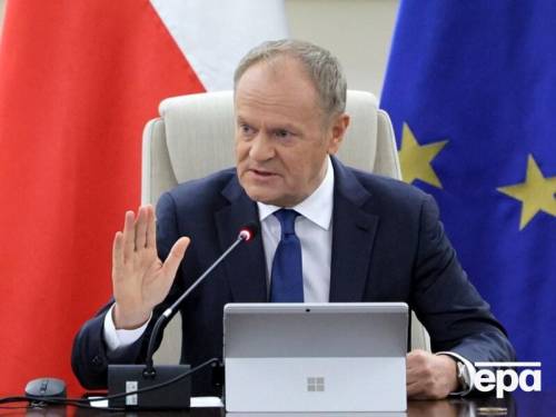 Польщі загрожує вихід з ЄС, заявив Туск.