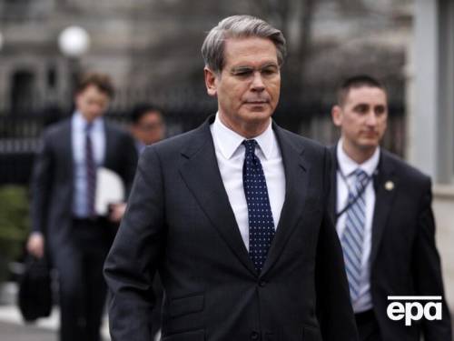 США розглядають послаблення санкцій щодо російської нафти – Бессент