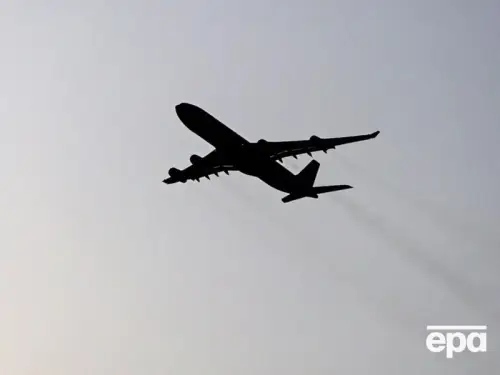 Іранський дрон здійснив напад на летовище в Дубаї. Запис.