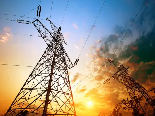 За тиждень енергетики відновили живлення для пів мільйона родин після атак – ДТЕК