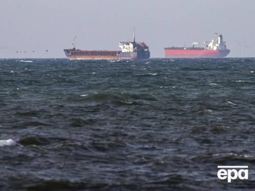 Судно-танкер, що можливо транспортувало російську нафту на Кубу, відхилилось від маршруту – медіа.