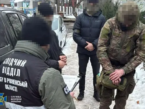 В Рівному затримали військового, який планував вибух в серці міста – СБУ.