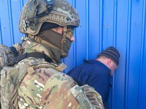 Збут зброї під прикриттям автосервісу: киянину висунуто звинувачення – ОГП