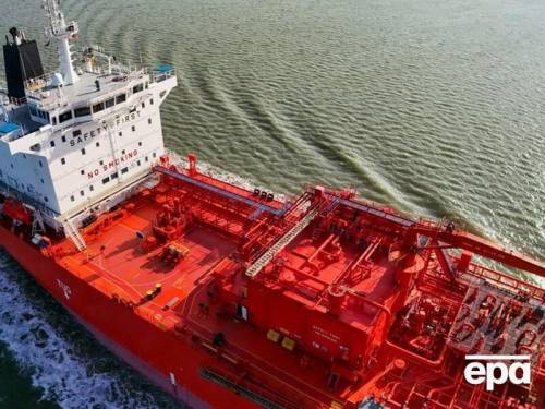 Іран ухвалив задум про збір коштів за перетин протоки Ормуз.