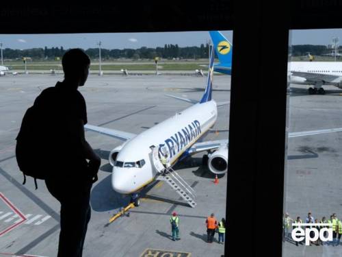 В Україні: Аеропортам готують перезапуск. Підпис Кулеби.