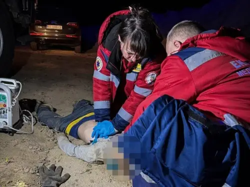 На Київщині завалило землею дитину: 11-річний школяр загинув під час копання тунелю.&hellip;