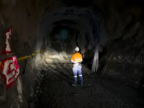 Більше 5 тисяч внутрішніх мігрантів працевлаштовані в ДТЕК за 4 роки збройного конфлікту.