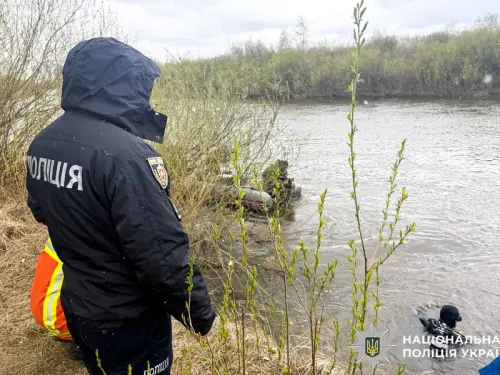 На Рівненщині п’ятий день розшукують зниклого хлопця. Підключили надзвичайників з іншого регіону.