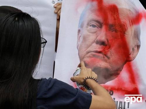 Трамп настільки “отруйний”, що навіть європейські радикали уникатимуть його – преса