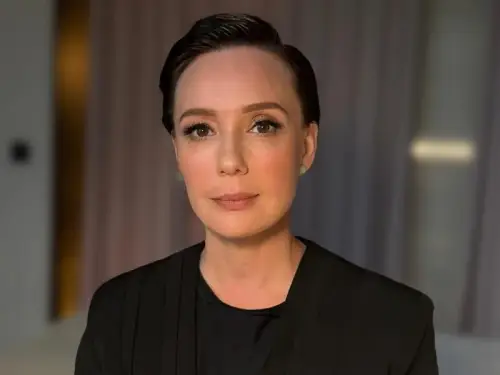 Моторошна зустріч із Путіним, обіцянка Горбачова одружитися і що врятувало від “зашморгу”. Інтерв’ю Гордона з Хаматовою. Відео G