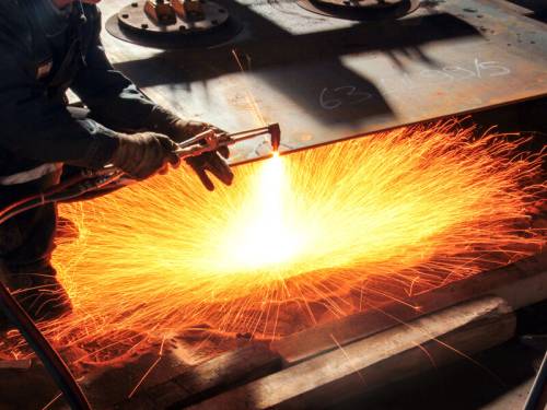 ЗМІ: Турецький метал тіснить український, використовуючи дешеву російську сировину.