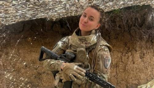 Ярина Чорногуз повідомила про вихід своєї першої прозової книги, що розповідає про досвід жінок-військових.
