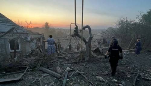 Ворог обстріляв Запоріжжя авіабомбою та безпілотниками – є жертва, двоє травмованих