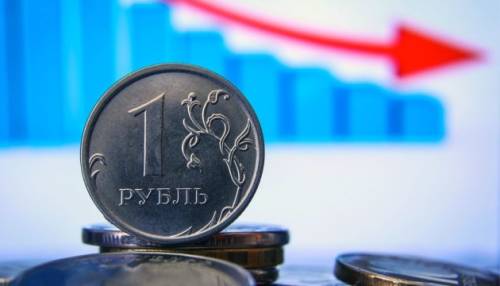 Центральний банк Росії неочікувано знизив ключову відсоткову ставку слідом за вимогою Путіна