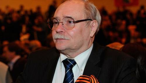 Режисеру Бортку заочно повідомили про підозру за заклики завдати ядерного удару по Україні.