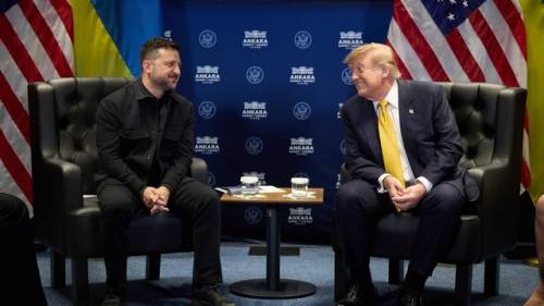 ЗМІ: Зеленський закликав Трампа посприяти домовленостям з Маском щодо застосування Starlink для ліквідації пускових установок балістичних ракет у Росії.