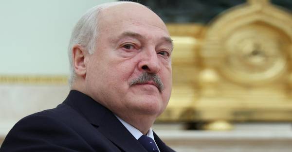 Лукашенко: корупція та крадіжки, а не Росія, розв’язали війну в Україні