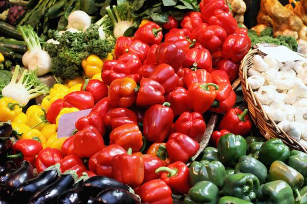 Продуктові ярмарки у Києві: де купувати свіжі продукти на вихідних