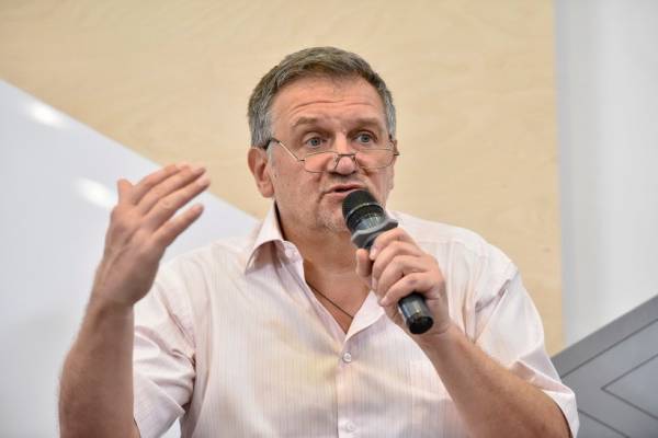 Гарань: Зеленський не переконав щодо боротьби з корупцією