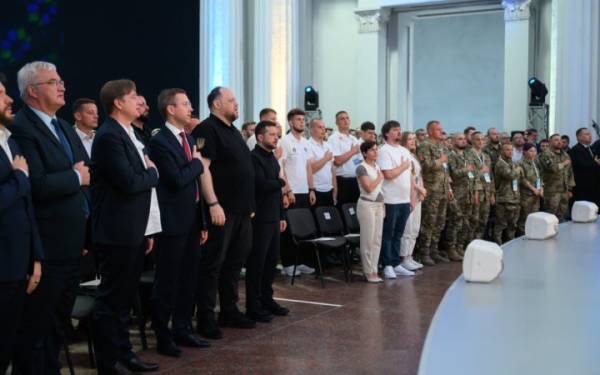 Молодь Києва зібралася на форум до свого дня